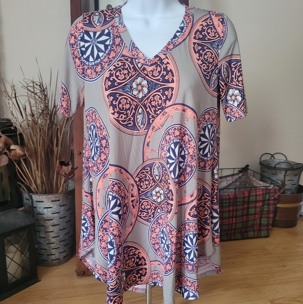 NWT Paisley Grace Boutique Top